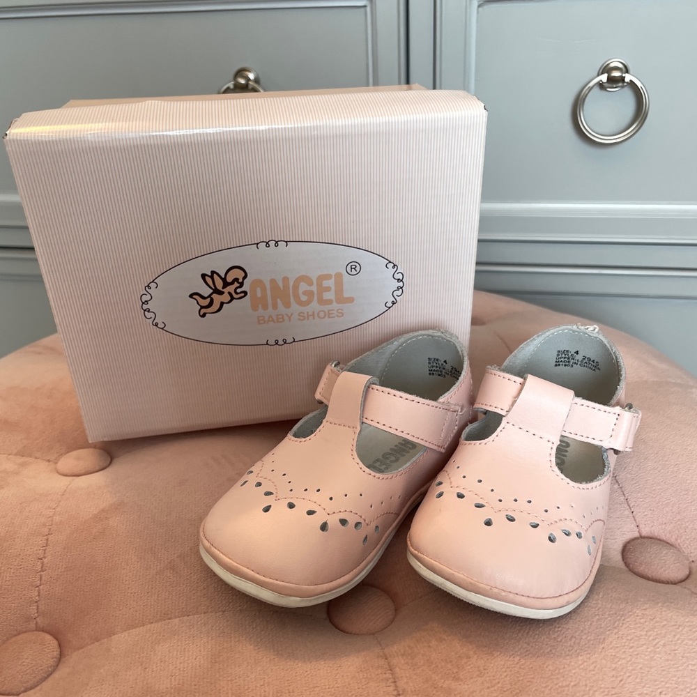 Angel Baby By L’Amour, “Birdie” T-Strap Mary Janes, Pink, Toddler Size 4